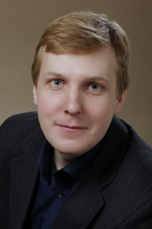 Пётр Максимов
